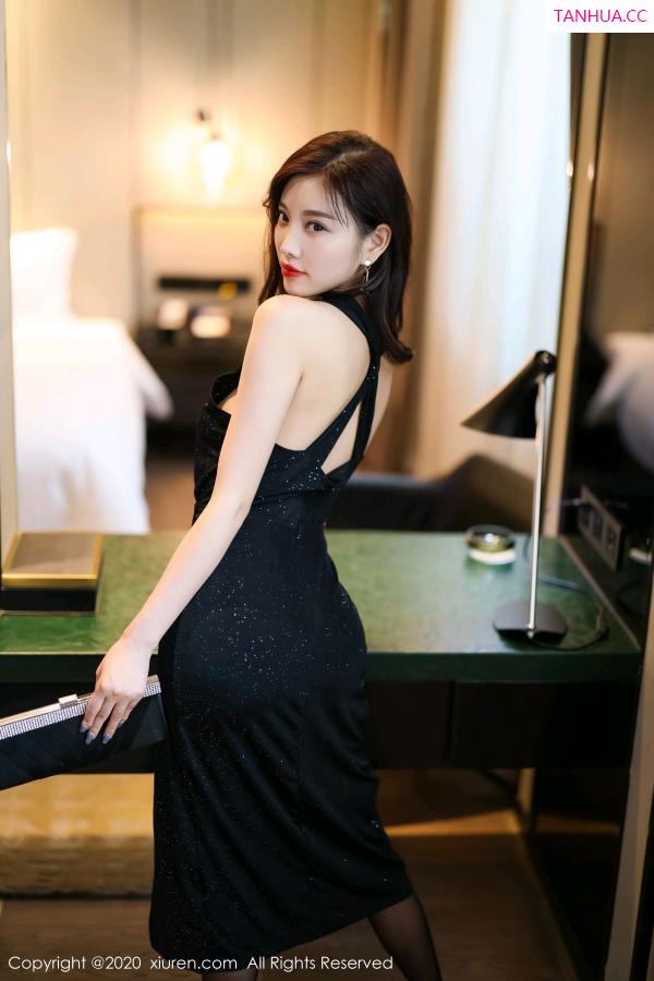 杨晨晨 sugar小甜心CC [XiuRen]高清写真图 2020.09.28 No.2616 杨晨晨sugar第14张图片